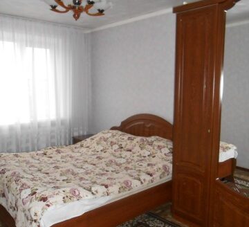 Дом 137,6 м² на участке 6,2 сот. ул. Безжонова, 182
