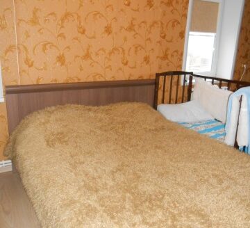 Дом 137,6 м² на участке 6,2 сот. ул. Безжонова, 182