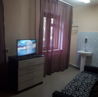 Дом 260 м² на участке 1 сот. ул. Дзержинского, 46