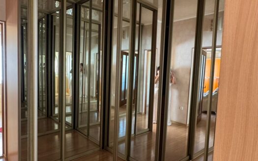4-к. квартира, 120 м², 4/5 эт. ул. Чалабяна, 7