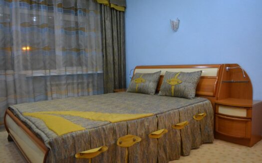 4-к. квартира, 185 м², 5/12 эт. Бульвар Победы, дом 2