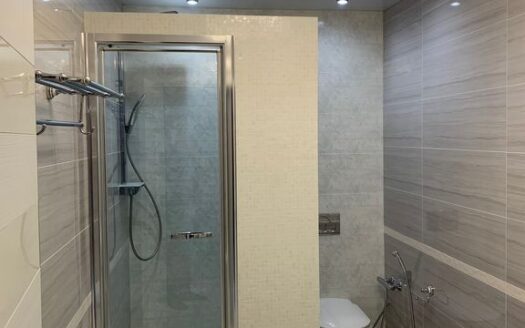 4-к. квартира, 255 м², 5/6 эт. проспект Губернатора Анатолия Гужвина, 3