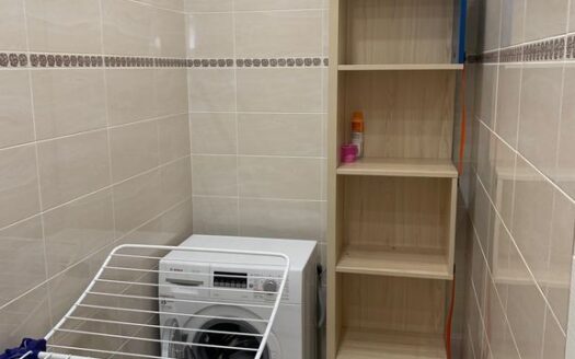 4-к. квартира, 255 м², 5/6 эт. проспект Губернатора Анатолия Гужвина, 3