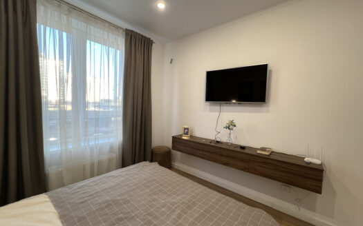 2-к. квартира, 46 м², 2/18 эт. ул. Трофимова, 10