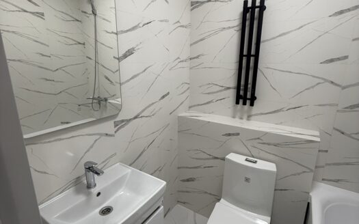 2-к. квартира, 45 м², 20/23 эт. ул. Бехтерева, 2Б