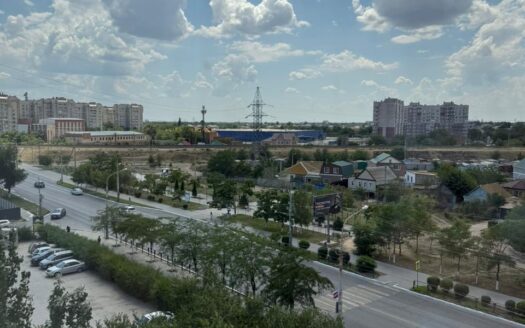 3-к. квартира, 110 м², 6/11 эт. Боевая ул., 83Е