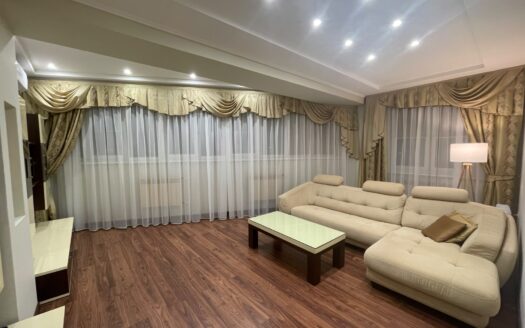 3-к. квартира, 85 м², 10/16 эт. проезд Воробьева, 3