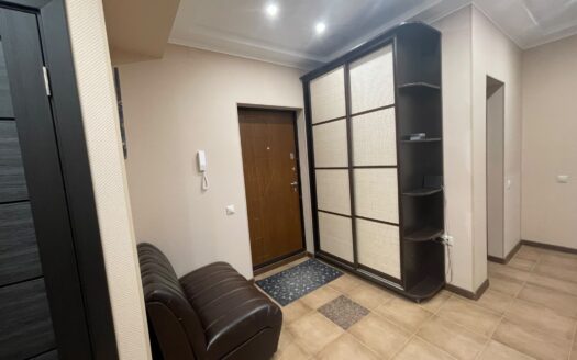 3-к. квартира, 85 м², 10/16 эт. проезд Воробьева, 3